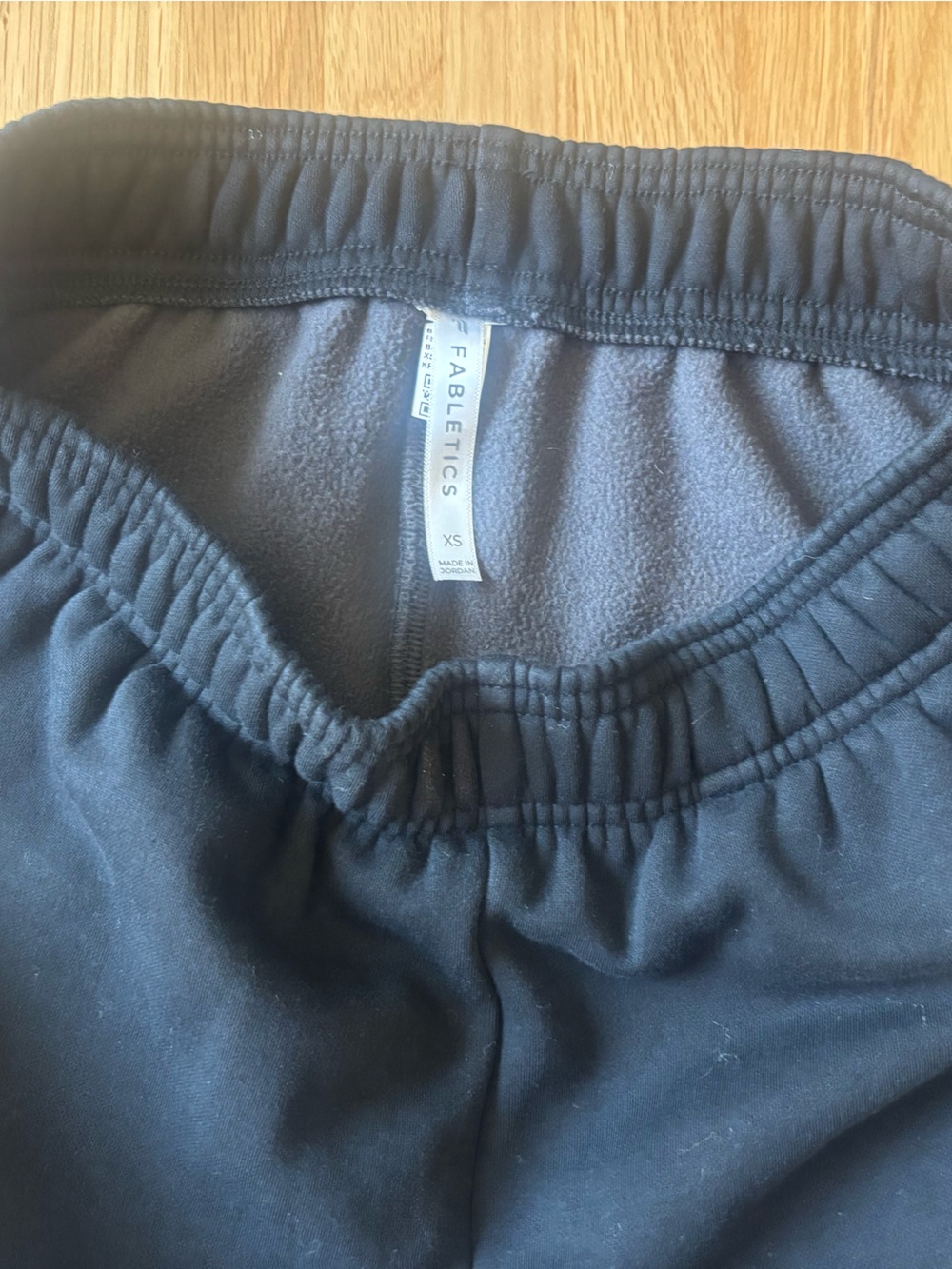 Fabletics Black Wide-Leg Cozy Sweat Pants with Elastic Waist, Two Pockets - XS - Picture 3 of 4